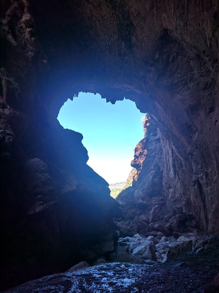 Imi-n-Ifri Natural Bridge